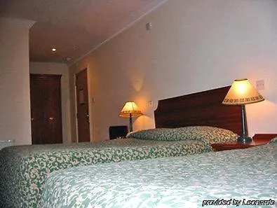 Central Hotel 3* דבלין